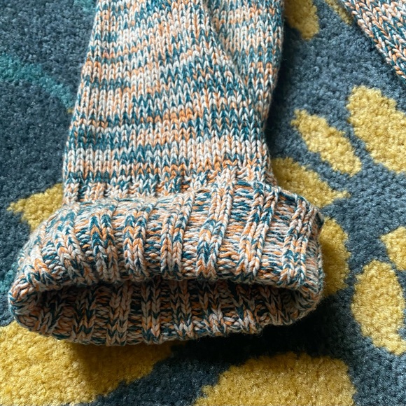 Large Perfect Daytrip off the shoulder sweater Super Cute Trend Stylish Like New - Picture 13 of 17